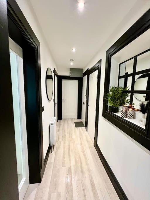 Contemporary Flat In Prime Centre Apartamento