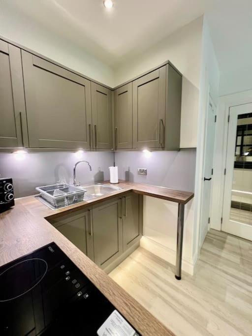 Contemporary Flat In Prime Centre * Edimburgo