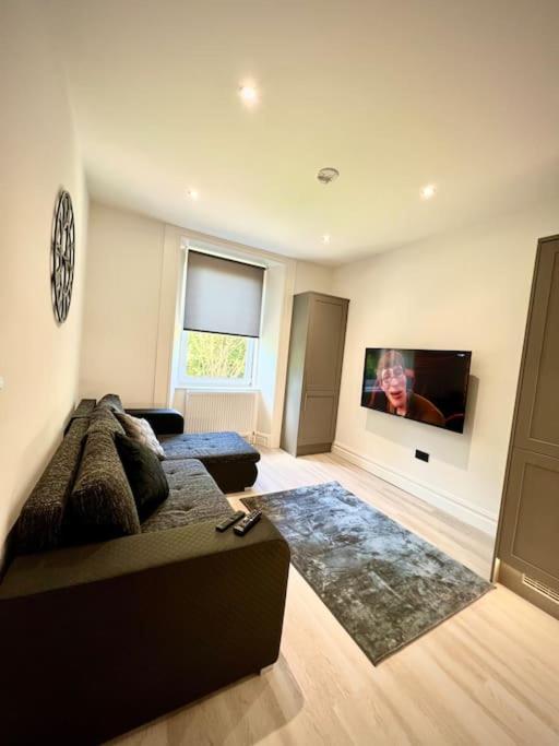 Contemporary Flat In Prime Centre * Edimburgo
